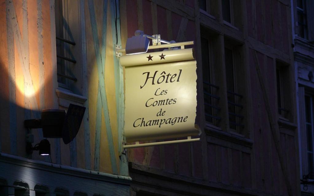 Brit Hotel Comtes De Champagne - Troyes Centre Historique Eksteriør billede