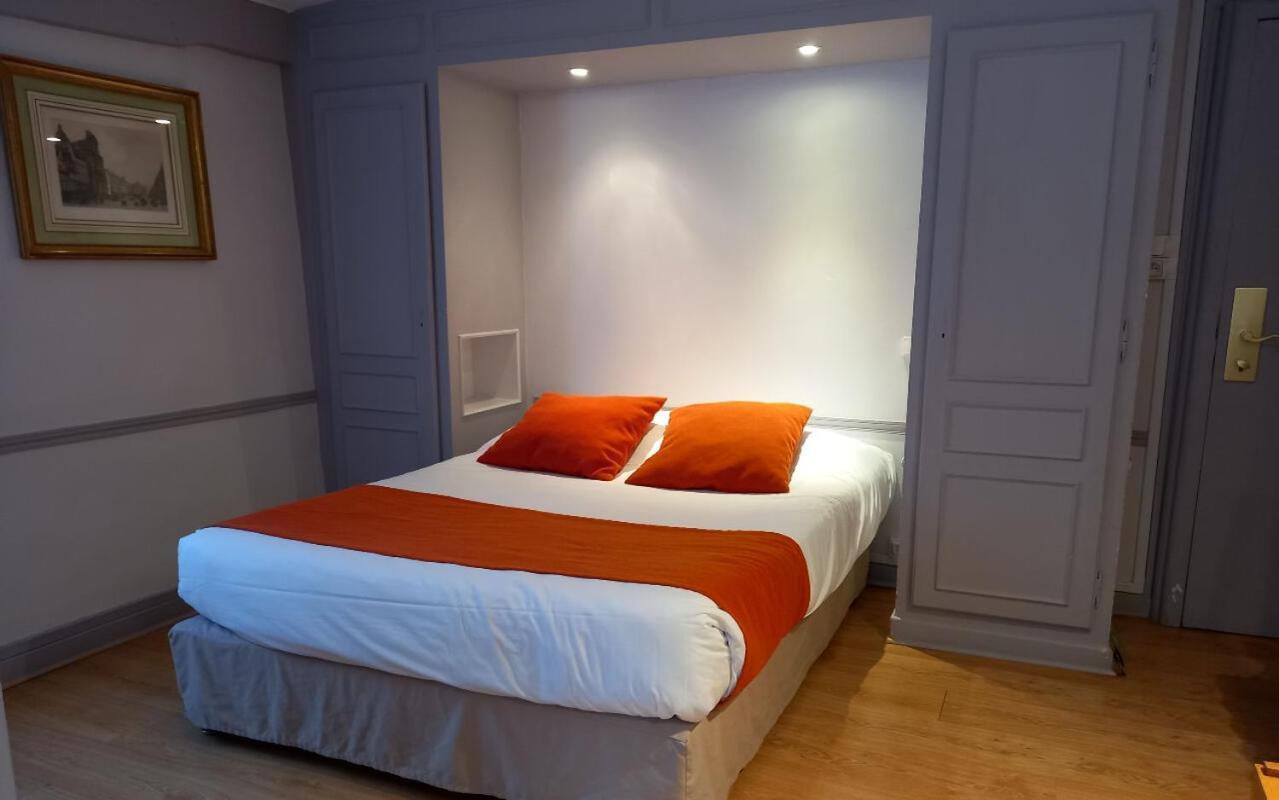 Brit Hotel Comtes De Champagne - Troyes Centre Historique Eksteriør billede