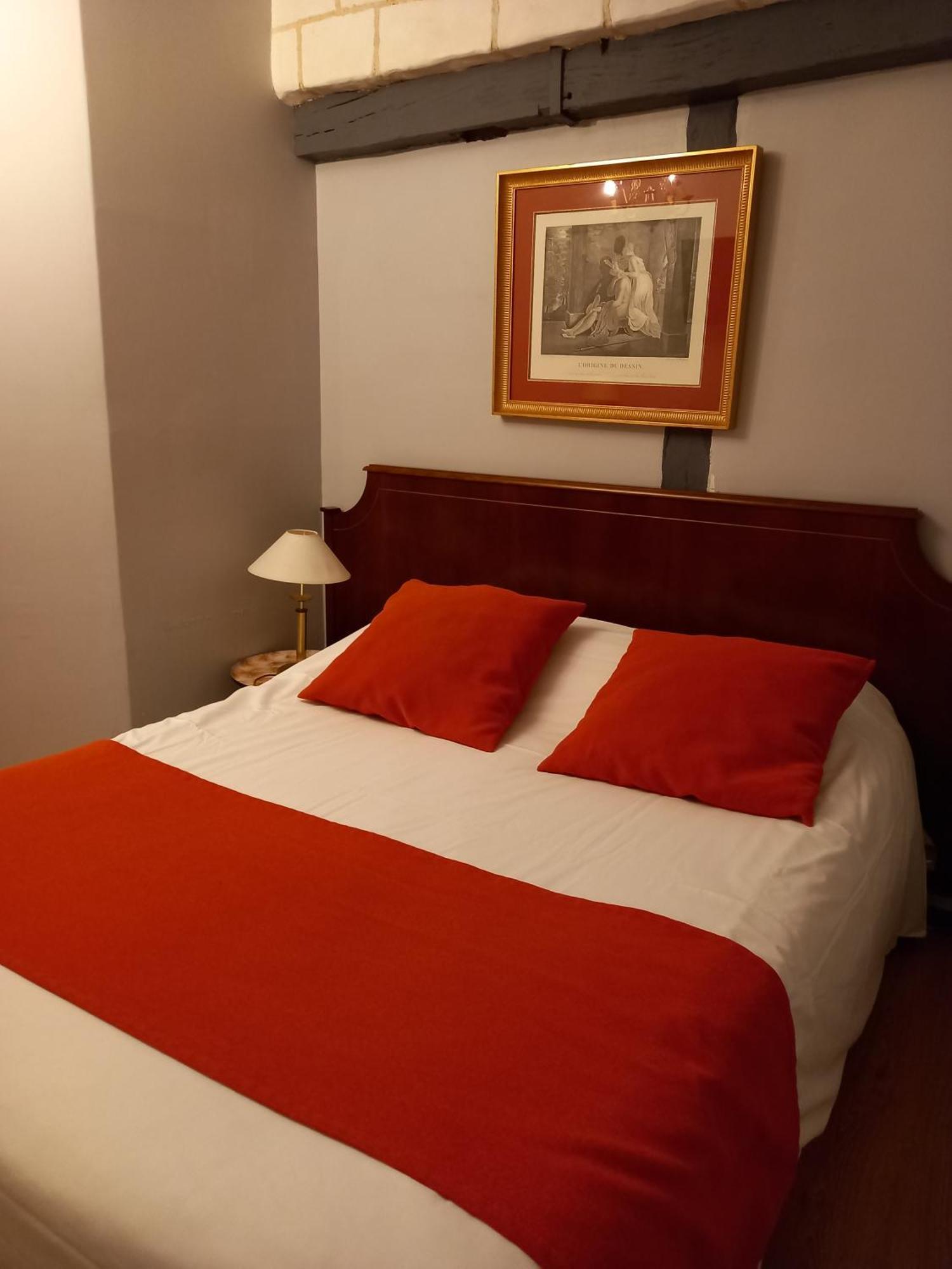 Brit Hotel Comtes De Champagne - Troyes Centre Historique Eksteriør billede
