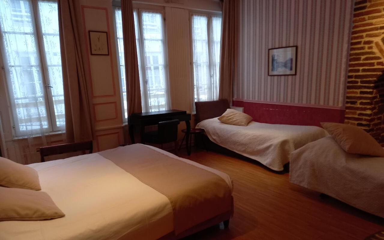 Brit Hotel Comtes De Champagne - Troyes Centre Historique Eksteriør billede