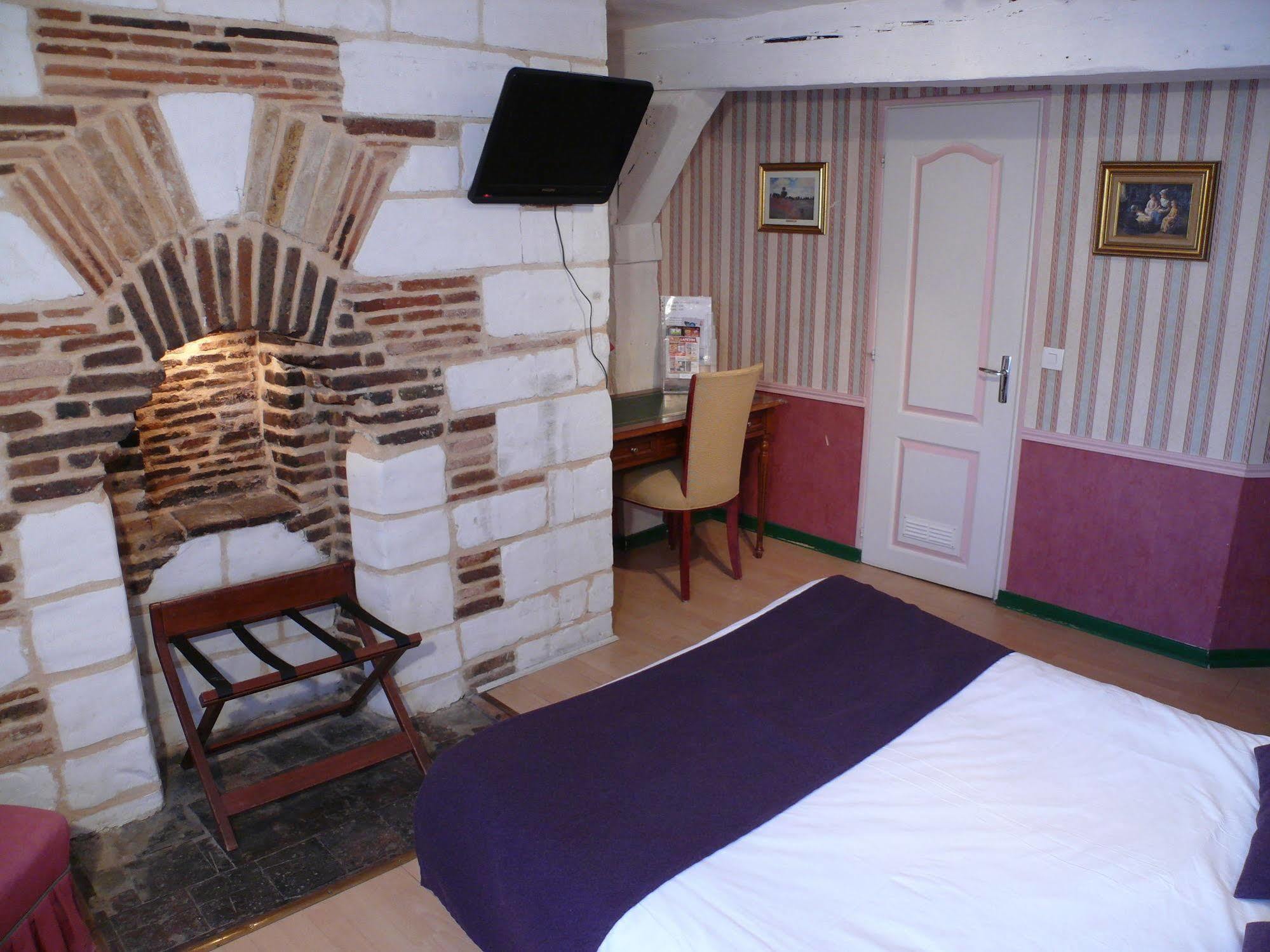 Brit Hotel Comtes De Champagne - Troyes Centre Historique Eksteriør billede