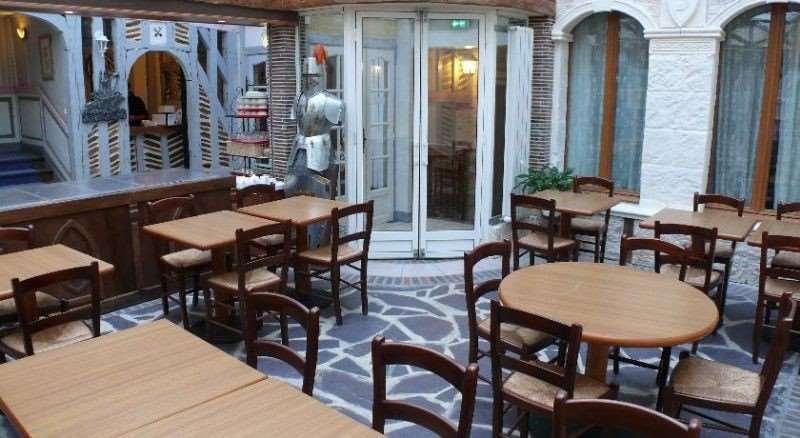 Brit Hotel Comtes De Champagne - Troyes Centre Historique Restaurant billede